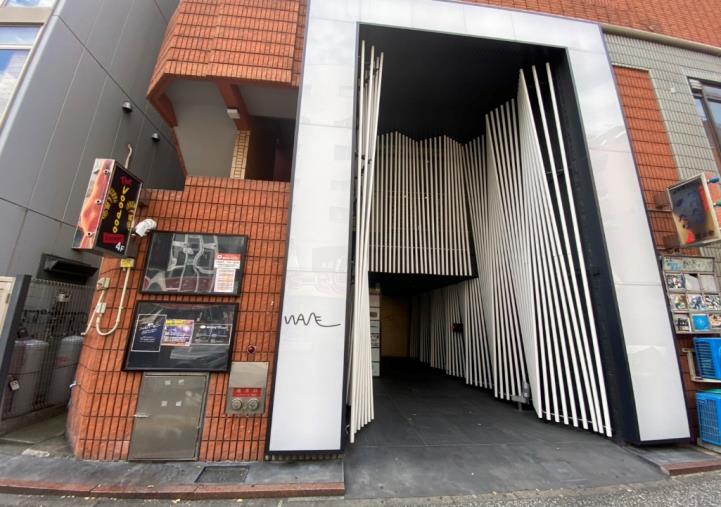 天神駅徒歩7分　親不孝通り中心地！内装美麗な居抜き物件